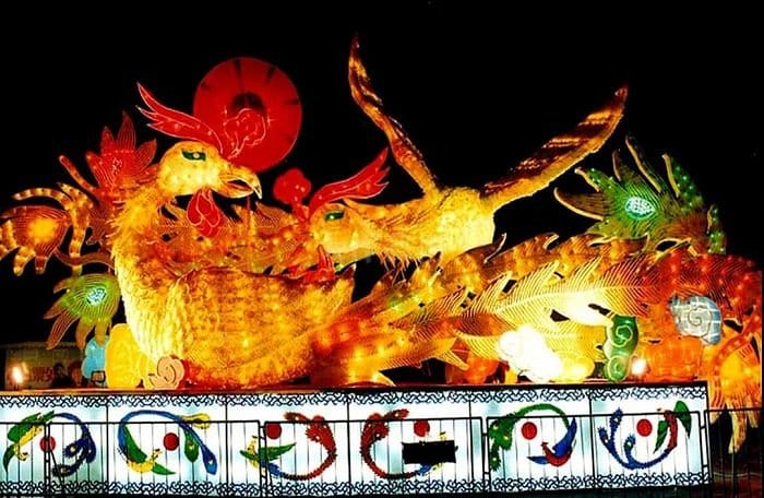 蚕茧彩灯 蚕茧彩灯