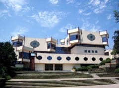 追憾彩灯文明--中国最落魄的&quot;奇葩&quot;博物馆